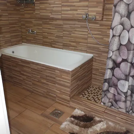 Vilmos Apartman * Balatonlelle