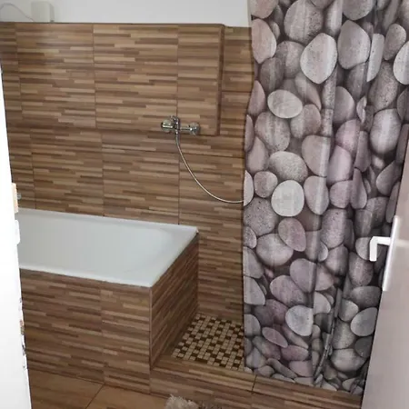 Vilmos Apartman Balatonlelle